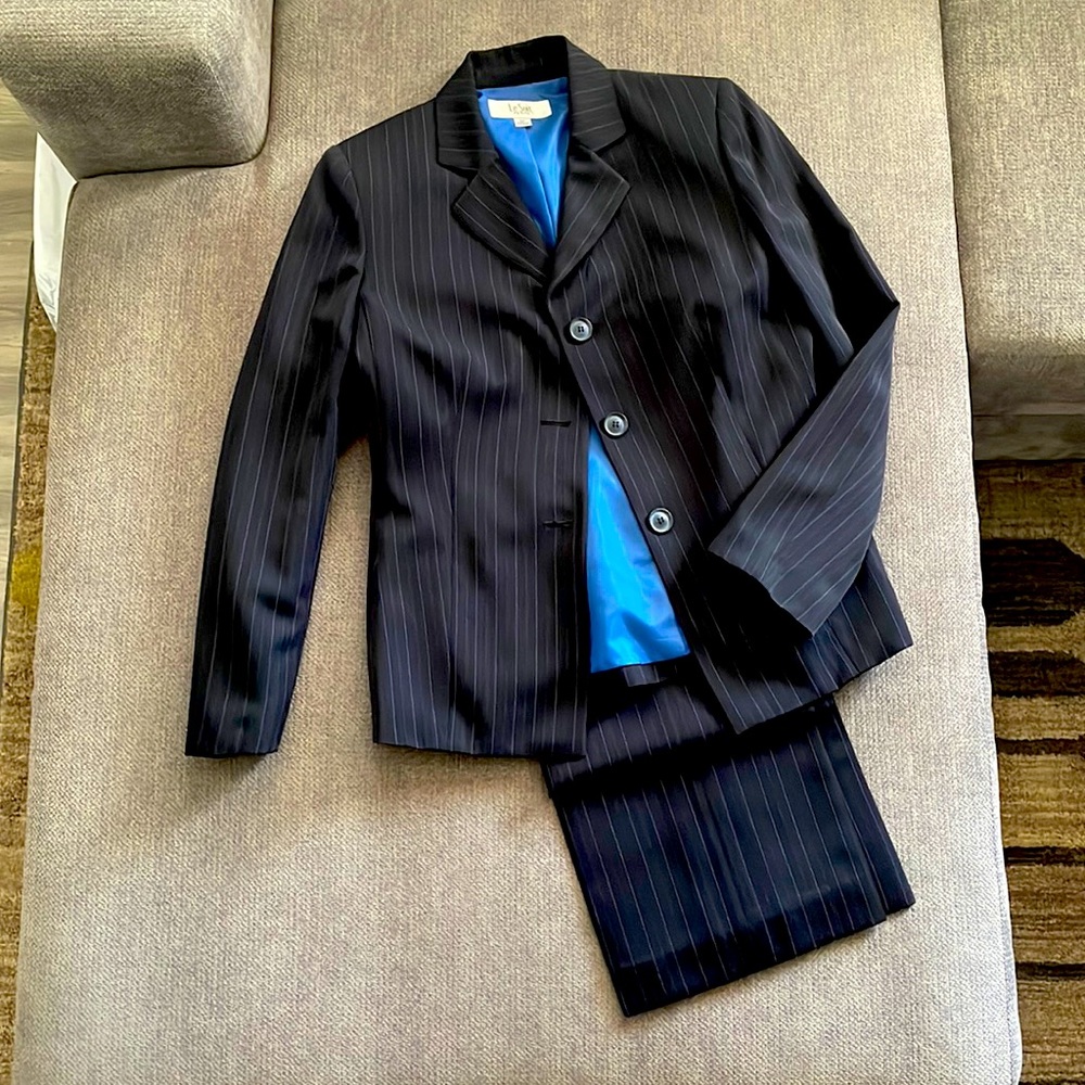 Le Suit navy blue pinstripe suit